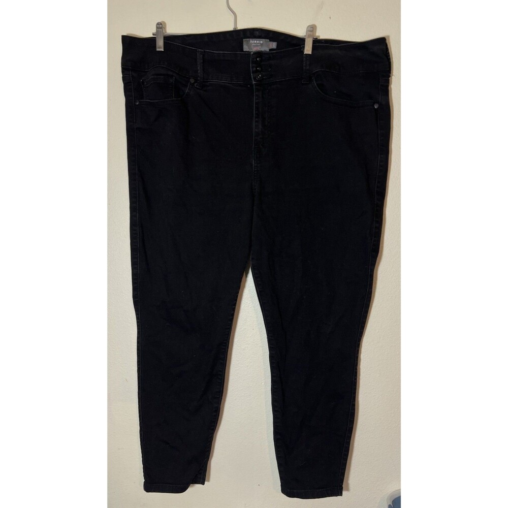 Torrid Women's Plus Size SUPER SOFT Black Jeggings - Stretchy - Size 24 Short
